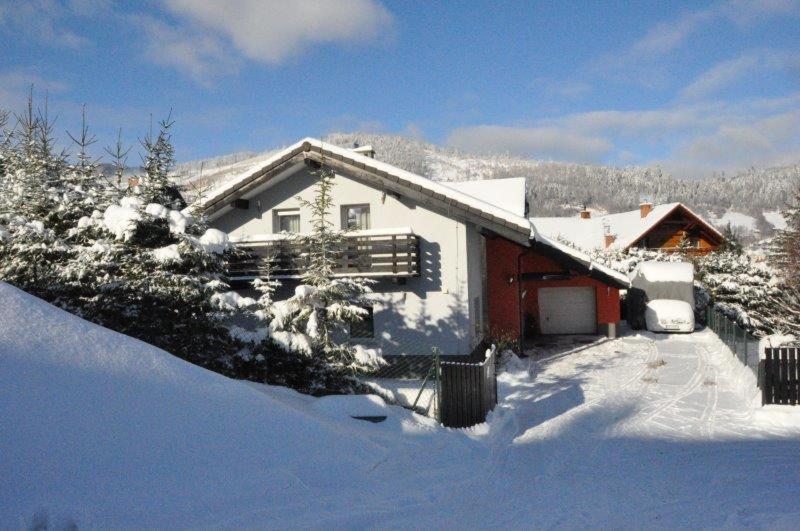 Apartamenty Czyrna Przy Gondoli Szczyrk Kültér fotó